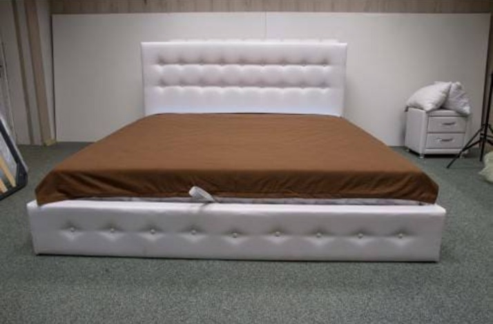Кровать из экокожи КН-12