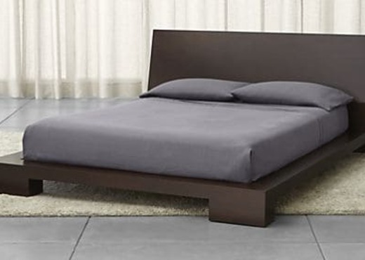 Кровать из массива КМ 438