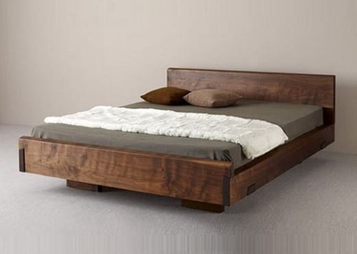 Кровать из массива КМ-204